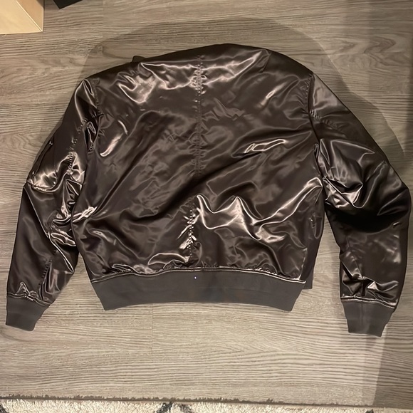 Kevin Kreider’s Dior Jacket - Picture 8 of 11